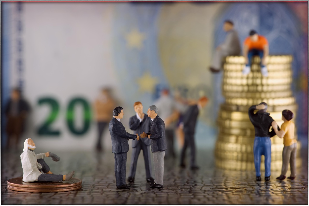 Quanto guadagna chi gioca ad Affari Tuoi? Ecco la risposta